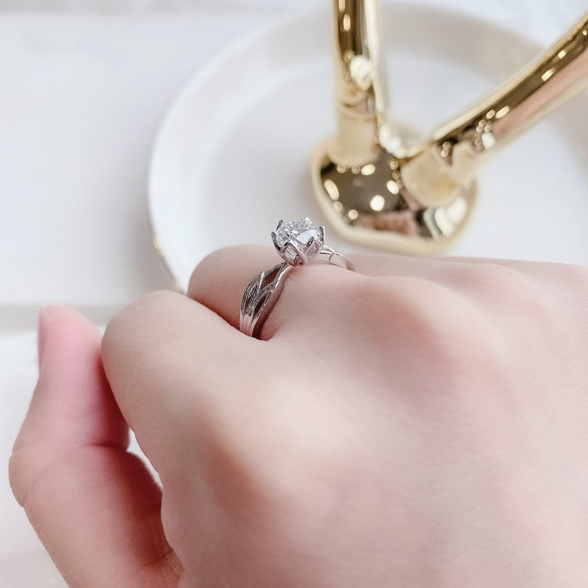 少量/無碎鑽, 曲線, 香港 品牌結婚對戒 SALOME – TM0806